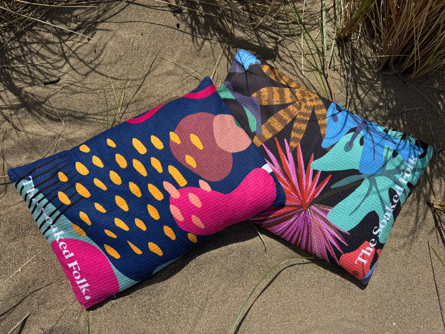 Free Gift - Wetlands 2-in-1 Beach Pillow and Waterproof Pouch