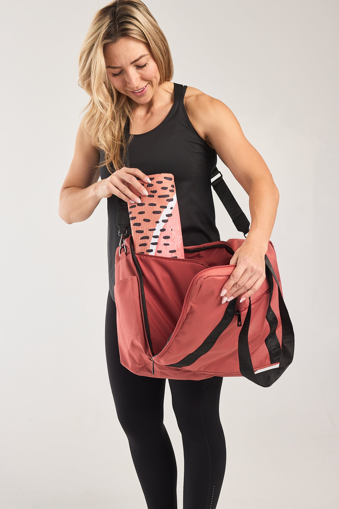 The Soaked Tote - Rust