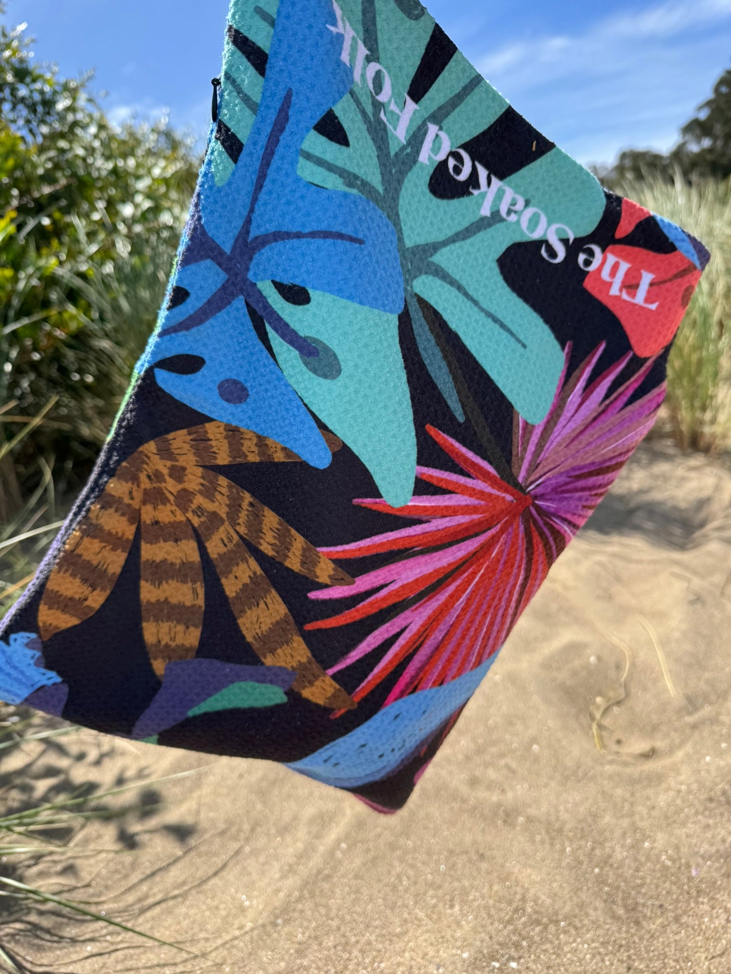 Free Gift - Tropicana 2-in-1 Beach Pillow and Waterproof Pouch